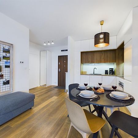 Apartments Go Rakowicka By Noclegi Renters Cracovie Extérieur photo