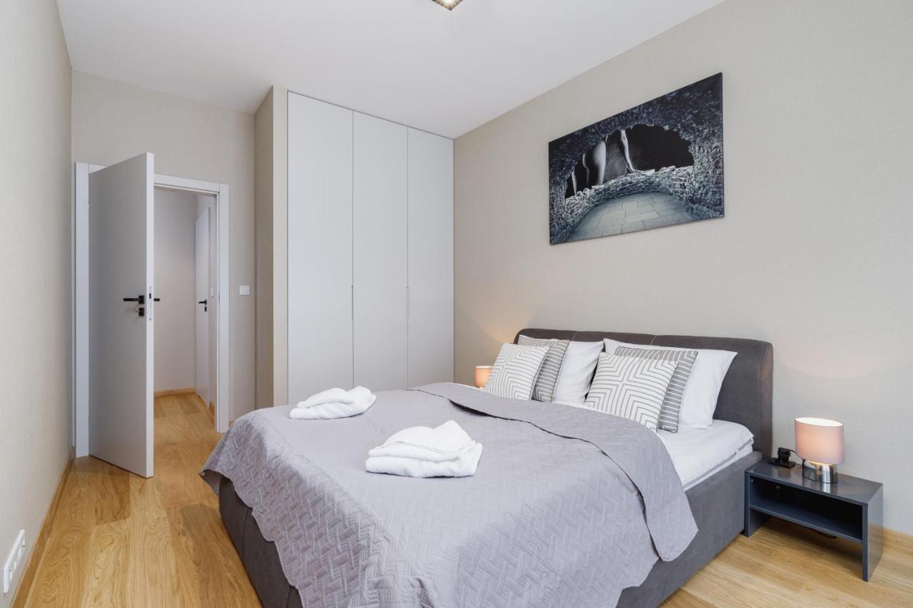 Apartments Go Rakowicka By Noclegi Renters Cracovie Extérieur photo